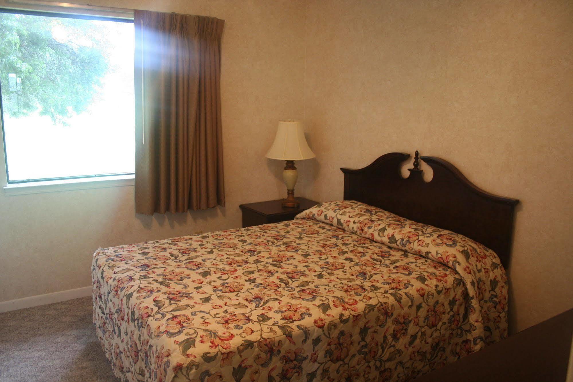 King'S Inn Huntsville Buitenkant foto
